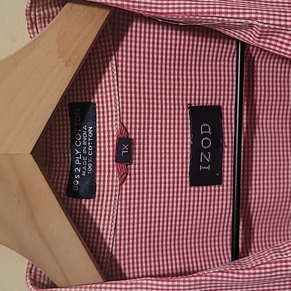 𝅺IZOD button down top XL - Picture 3 of 5